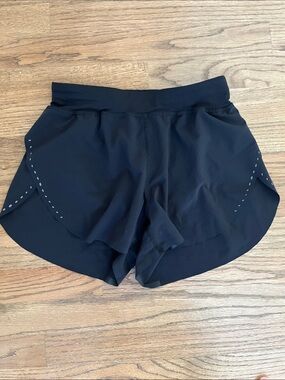 LuluLemon Women's Black Running Shorts - Lightweight Performance